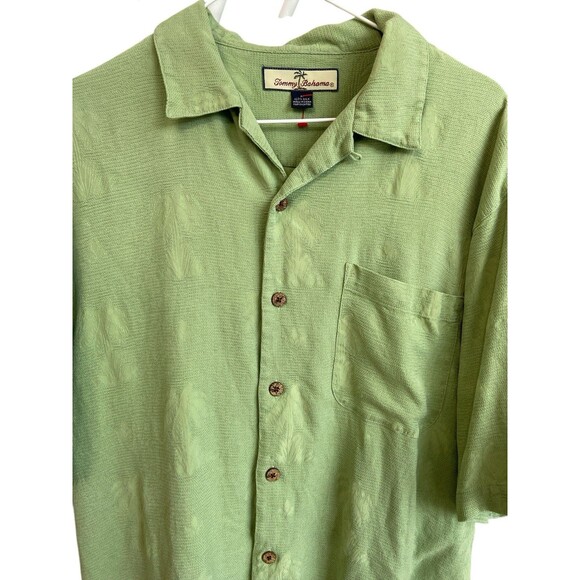 TOMMY BAHAMA Men's Green Palm Leaf Print 100%‎ Silk Camp Shirt Size Medium - Picture 1 of 11